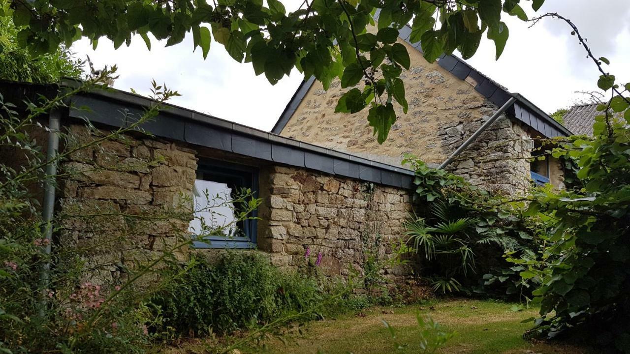 La Ferme De Kerhors Hotel Tréméoc Exterior foto