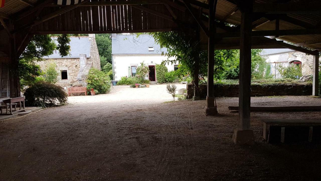 La Ferme De Kerhors Hotel Tréméoc Exterior foto
